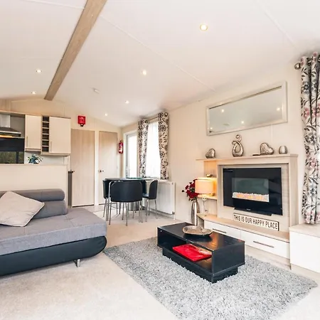 Meadows With Hot Tub